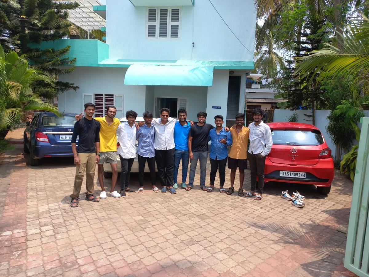 Sun N Tan Beach Home Stay 坎努尔 外观 照片