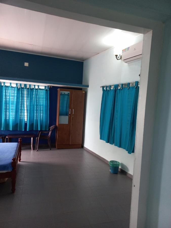 Sun N Tan Beach Home Stay 坎努尔 外观 照片