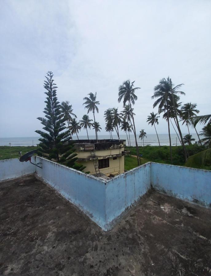 Sun N Tan Beach Home Stay 坎努尔 外观 照片