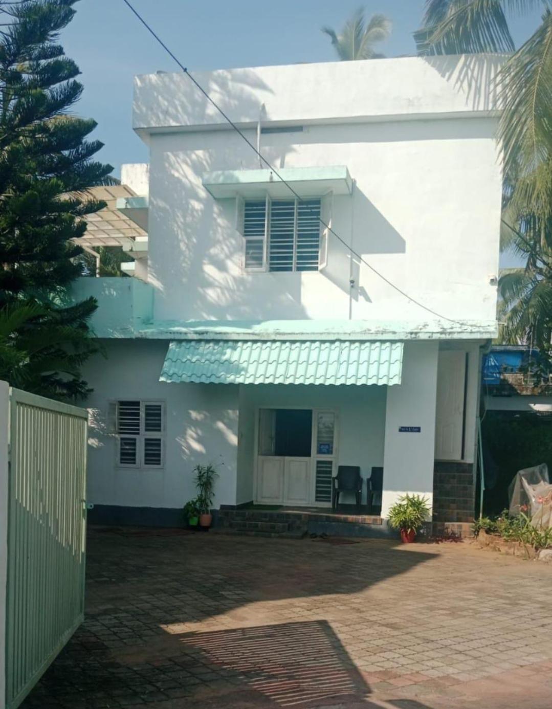 Sun N Tan Beach Home Stay 坎努尔 外观 照片