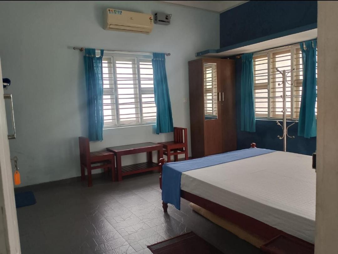 Sun N Tan Beach Home Stay 坎努尔 外观 照片