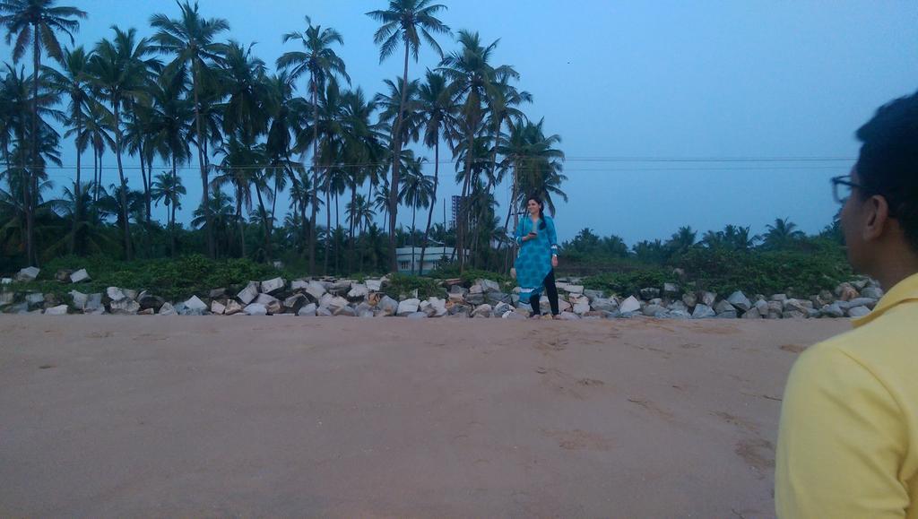 Sun N Tan Beach Home Stay 坎努尔 外观 照片