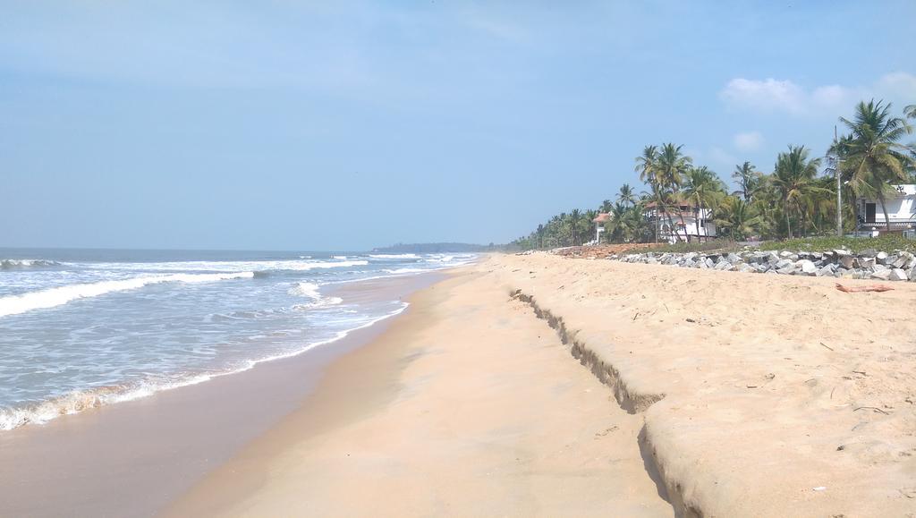 Sun N Tan Beach Home Stay 坎努尔 外观 照片