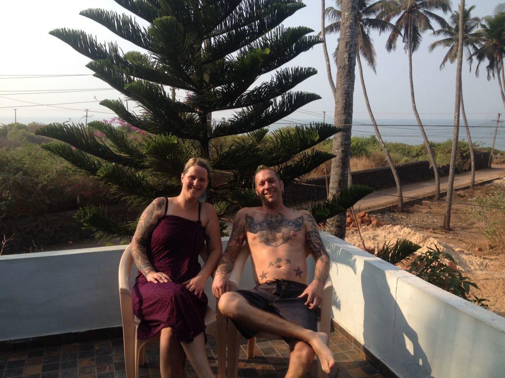 Sun N Tan Beach Home Stay 坎努尔 外观 照片