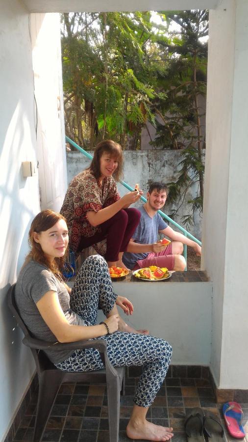 Sun N Tan Beach Home Stay 坎努尔 外观 照片