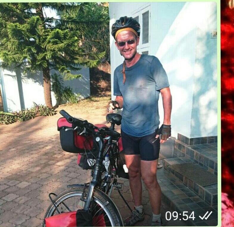 Sun N Tan Beach Home Stay 坎努尔 外观 照片